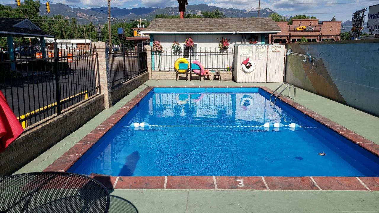 Circle S Motel Colorado Springs Exterior foto